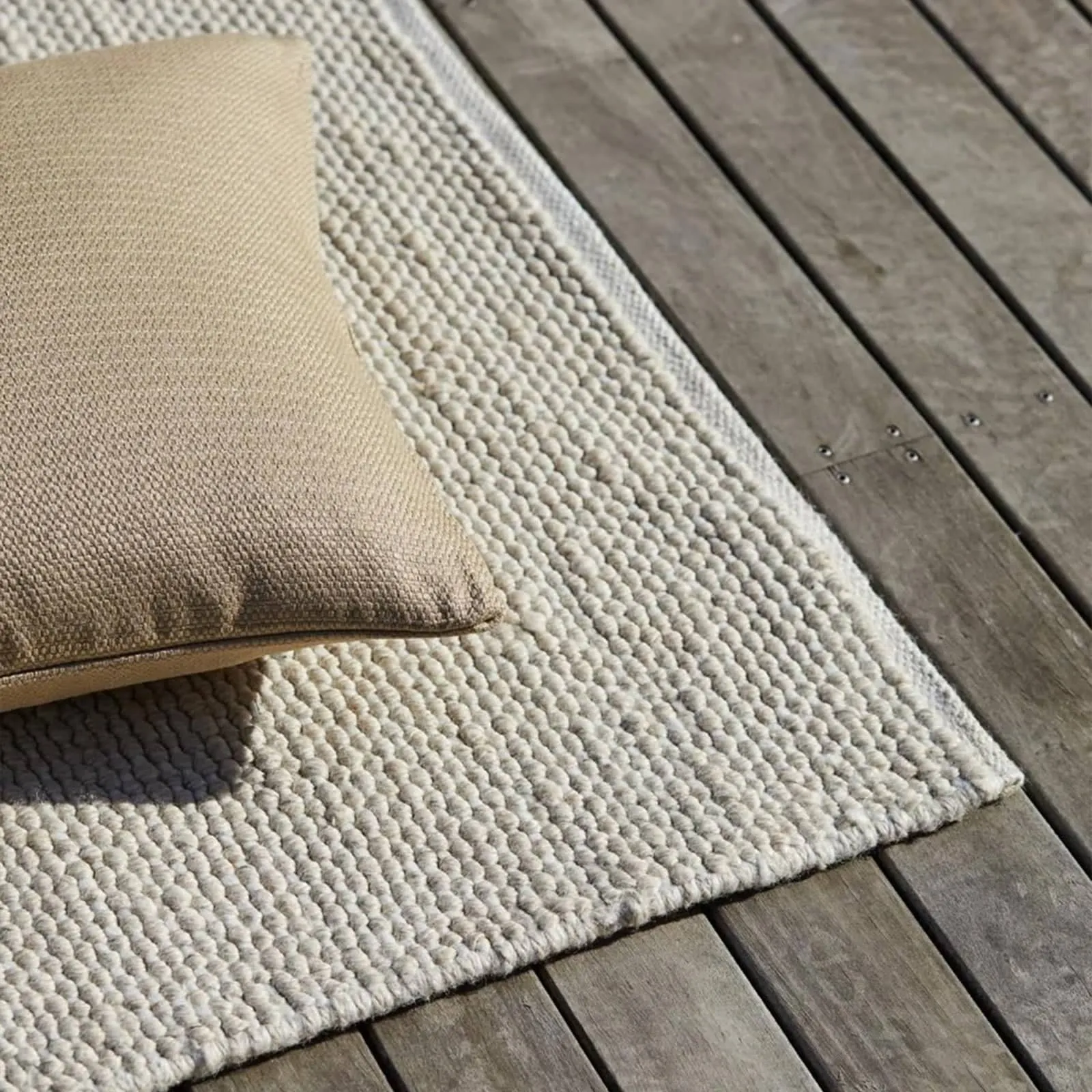 Andorra Rug Oatmeal 200cm x 300cm