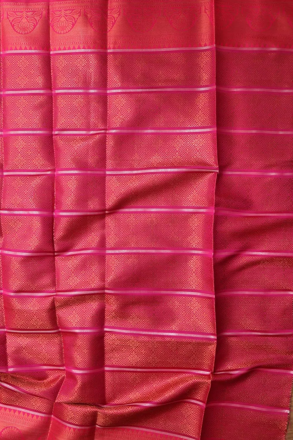 Elegant Purple Silk Checks Saree: Kanjeevaram Beauty