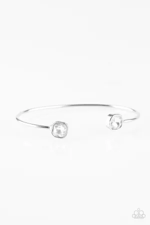 Paparazzi Bracelet ~ Totally Traditional - White